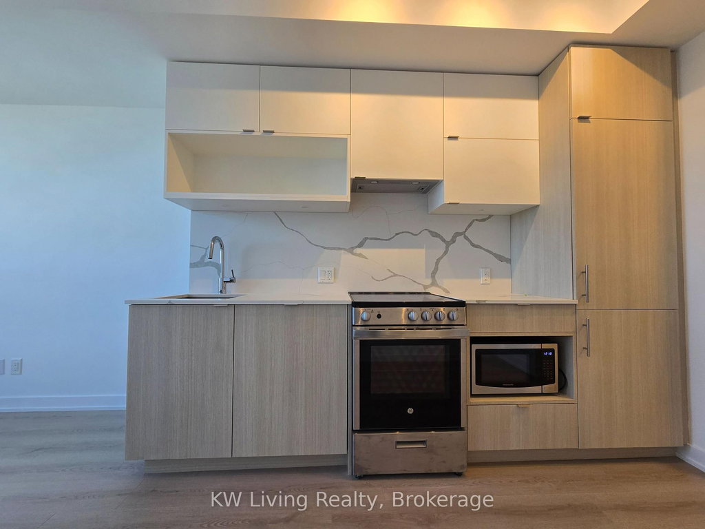 2705 - 100 Queen Street E 3