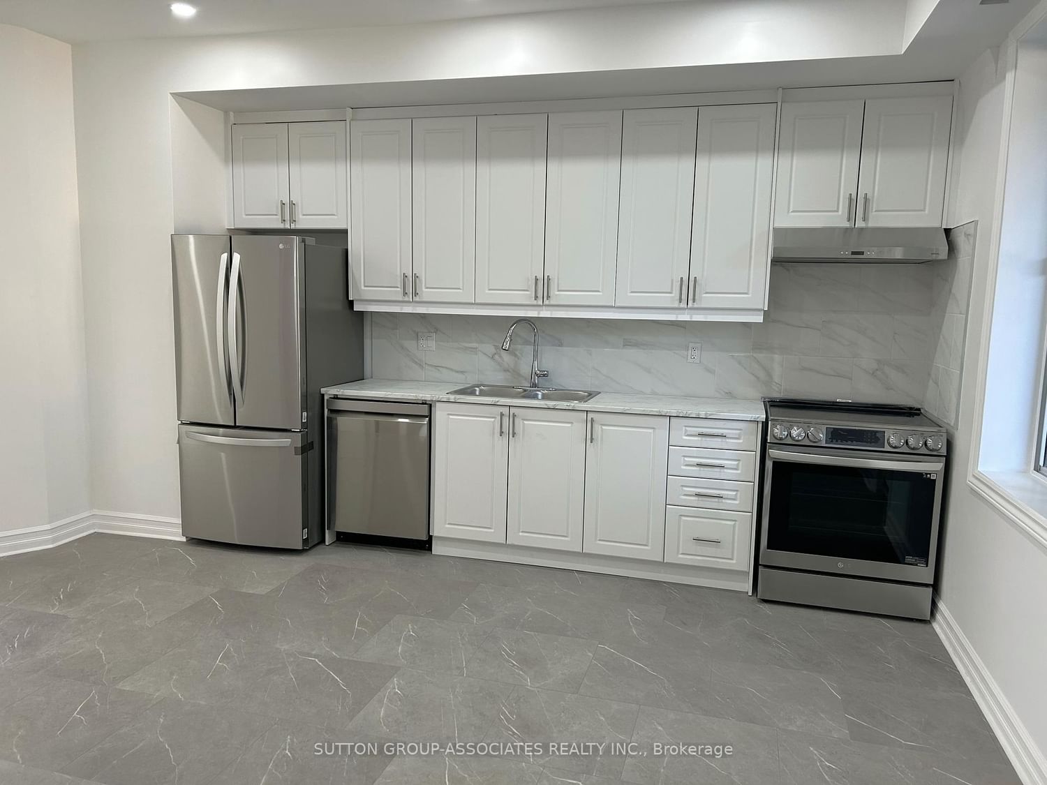 2nd flr - 792 College Street, Toronto 2