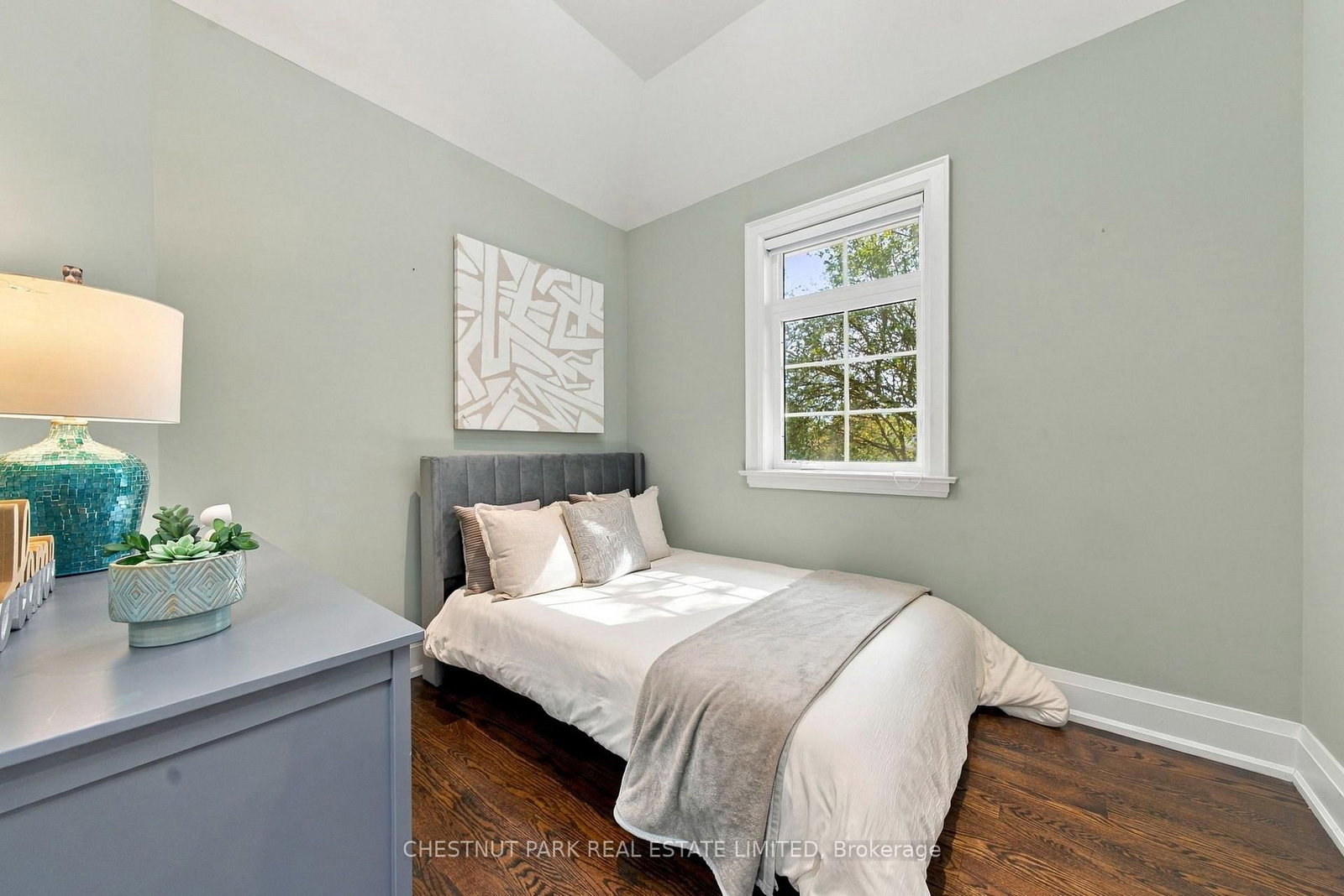 358 Elm Road • Toronto, ON photo 25