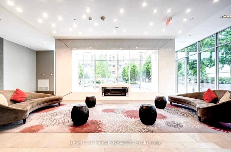 409 - 88 Sheppard Avenue E