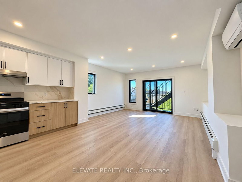 228 Robina Ave photo 1