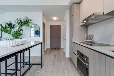 47 Mutual Street • #3205 • Toronto, ON photo 9