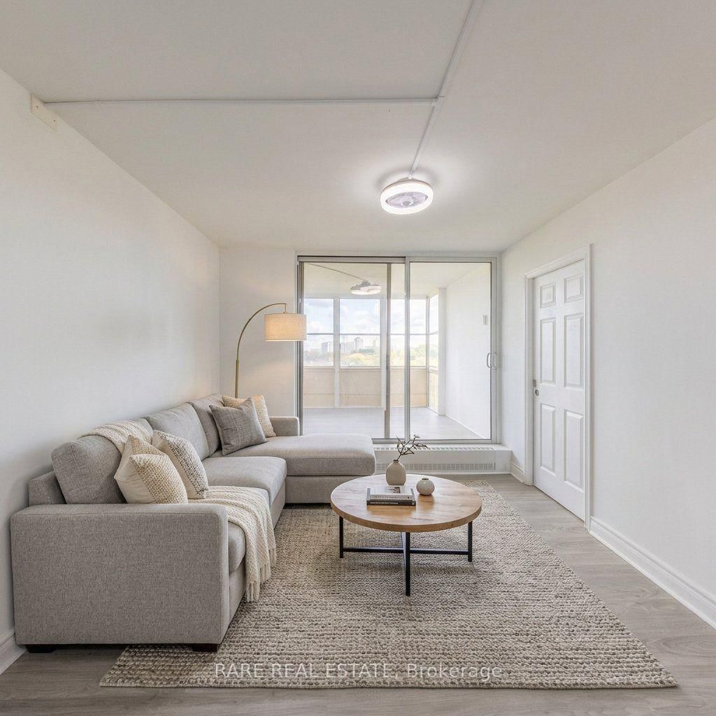 60 Pavane Linkway • #914 • Toronto, ON photo 20