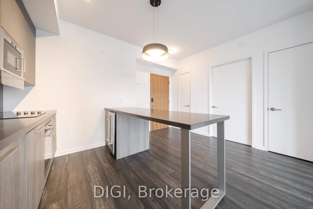 4507 - 25 Selby Street 5