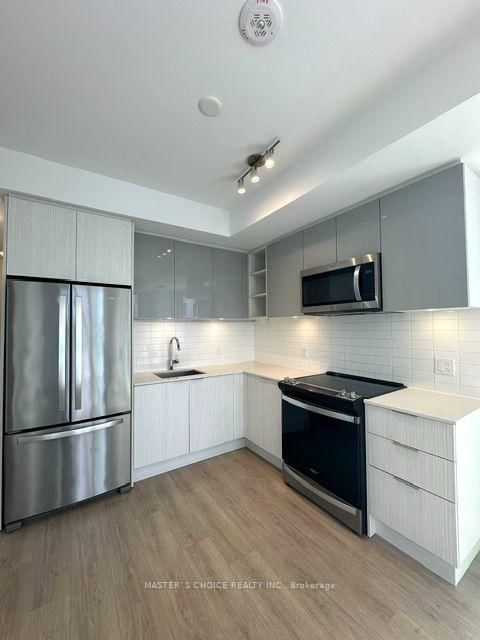 50 Dunfield Ave photo 5