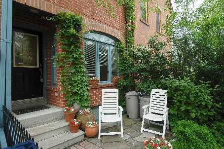 185 Lippincott St, Toronto, M5S2P3 | Image 2