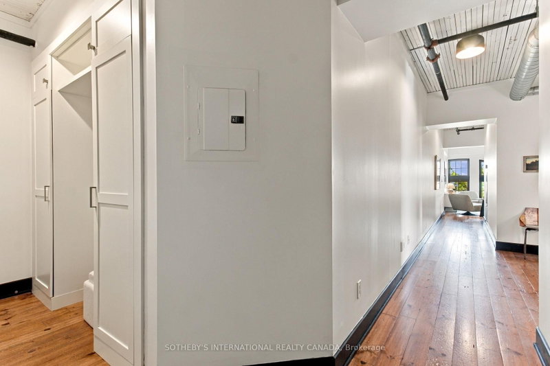 412 - 183 Dovercourt Road