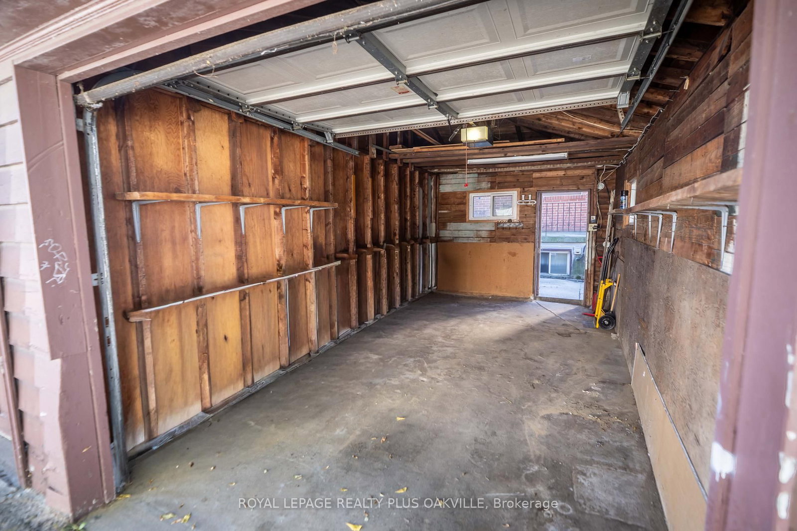 72a Lindsey Avenue • Toronto, ON photo 46