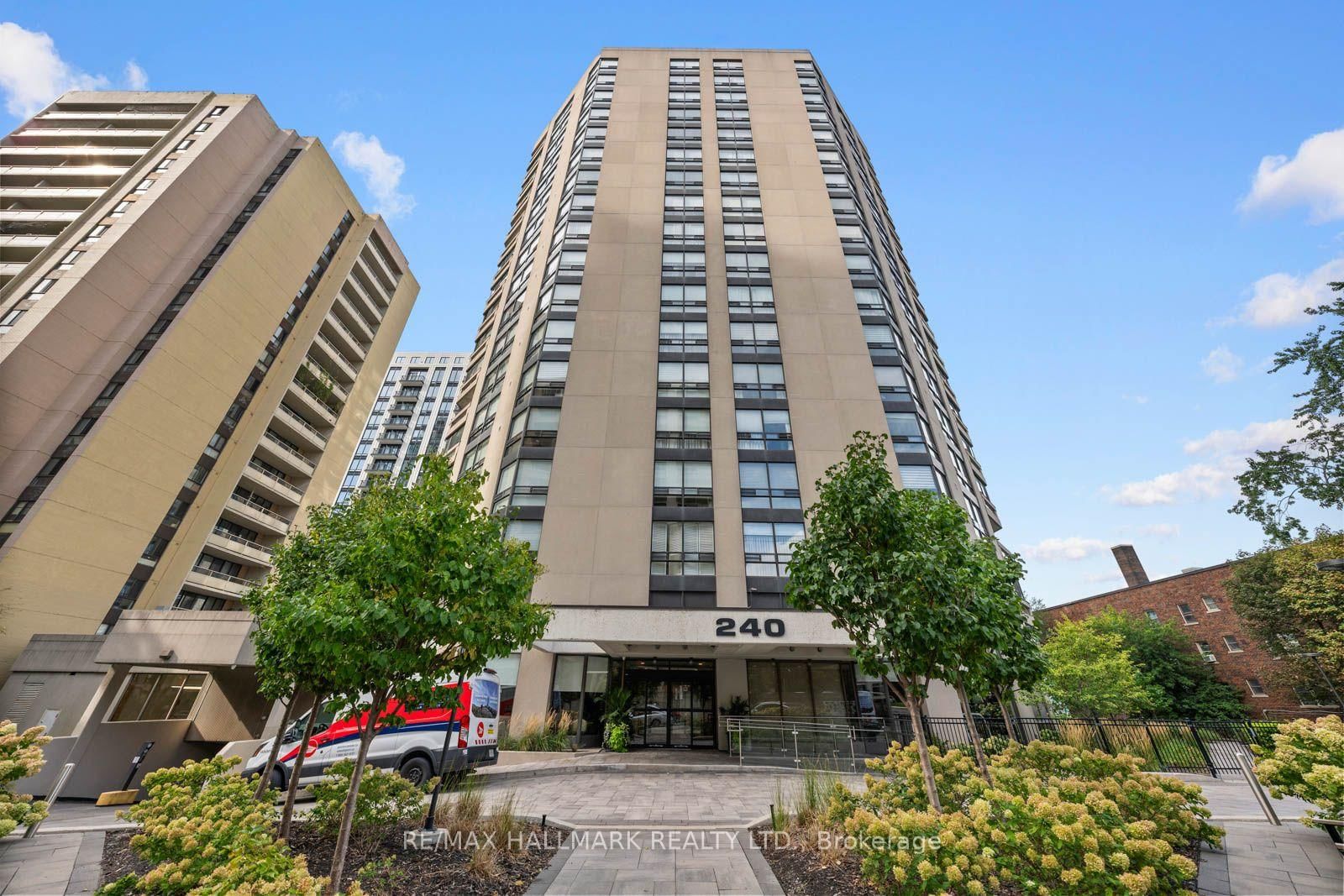 240 Heath Street W • #1401 • Toronto, ON photo 2
