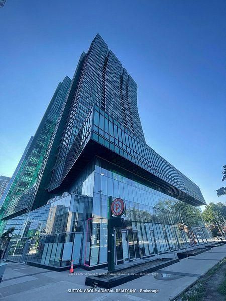 4750 Yonge St photo 1