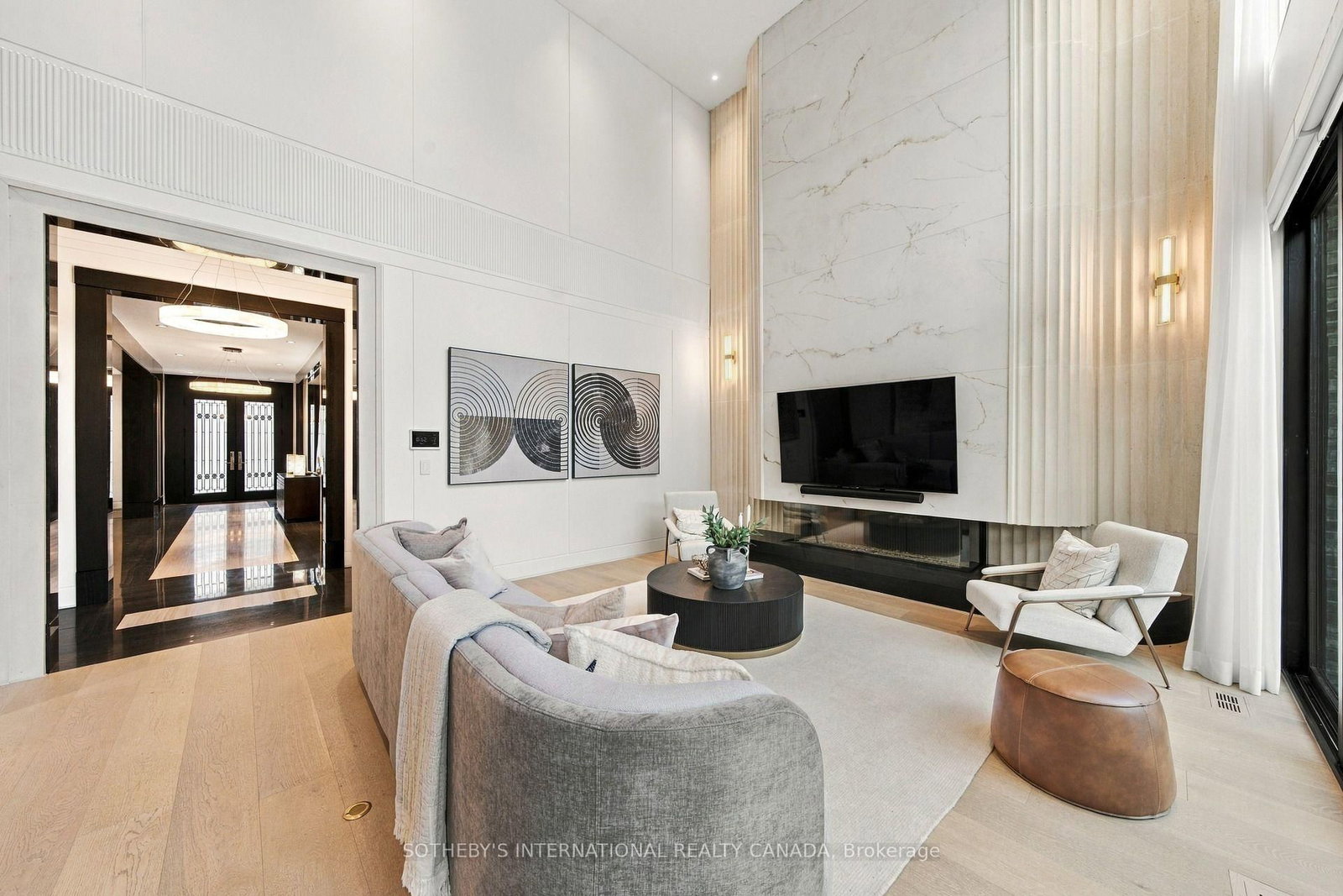 335 Lytton Boulevard • Toronto, ON photo 13