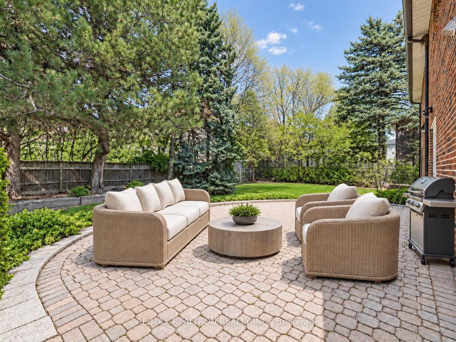 16 Sagewood Drive • Toronto, ON photo 49