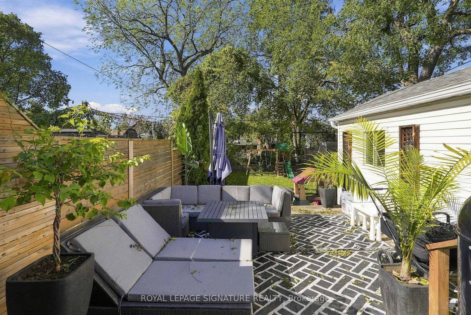 46 Hendrick Avenue • Toronto, ON photo 19