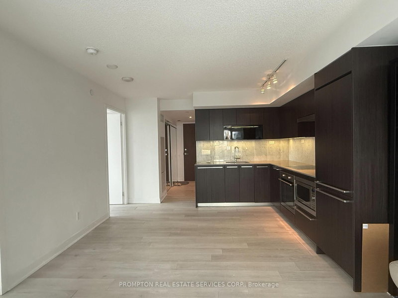 710 - 80 Queens Wharf Road