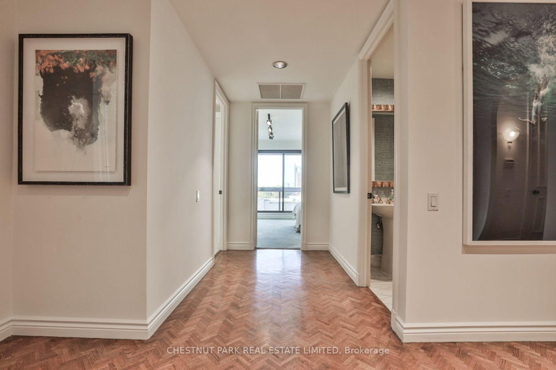 70 Rosehill Ave photo 4