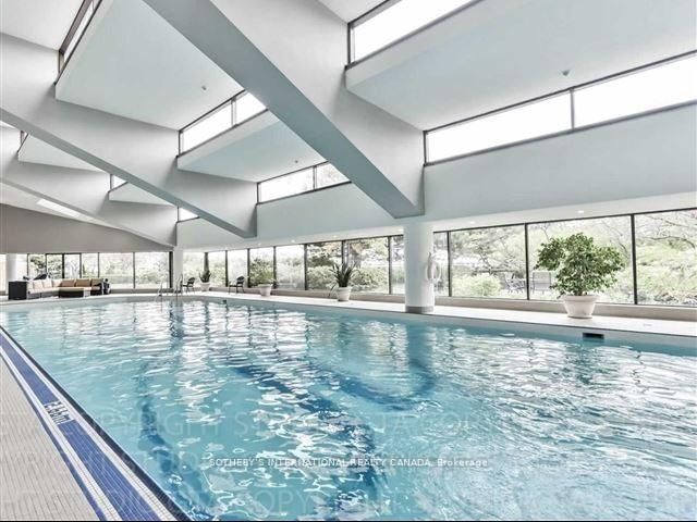 1110-65 Harbour Sq, Toronto, view 19