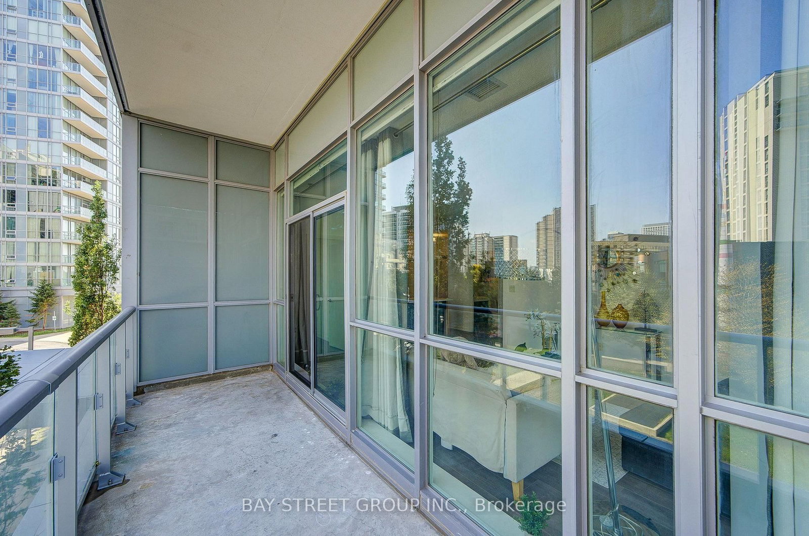 212-66 Forest Manor Rd, Toronto, view 35