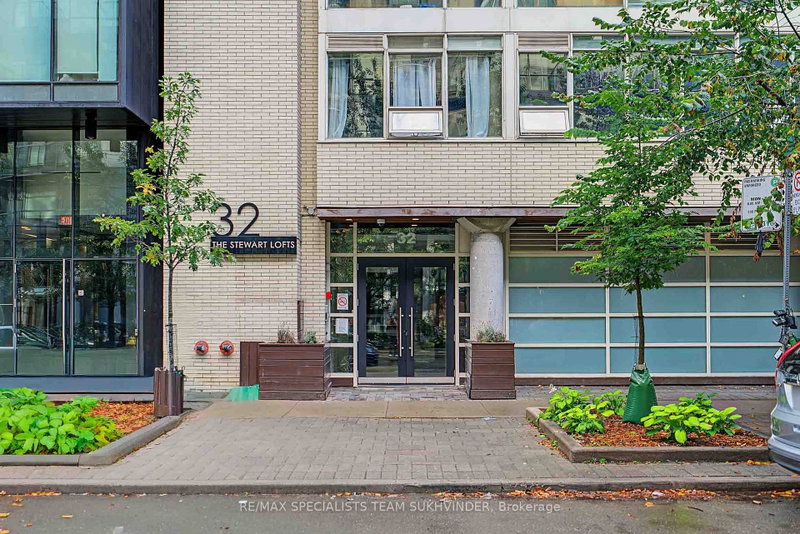32 Stewart Street