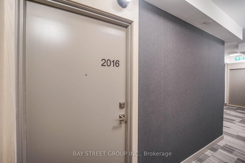 188 Fairview Mall Dr photo 4