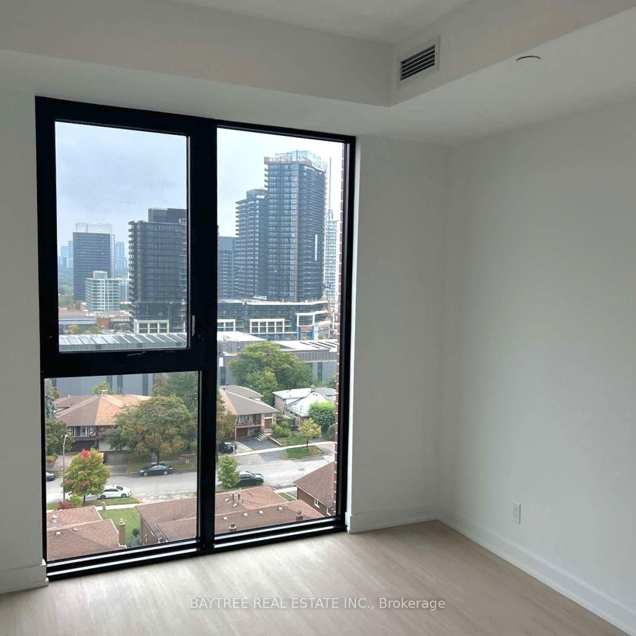 1015-699 Sheppard Ave, Toronto, view 9