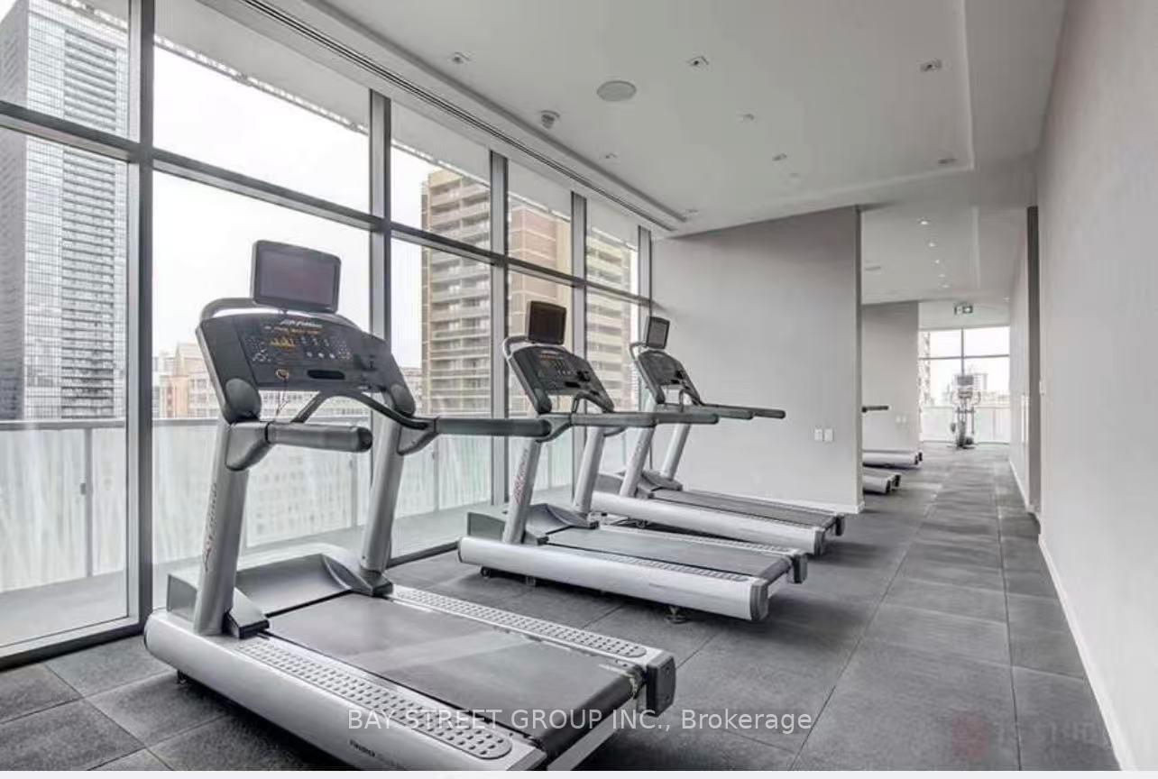 50 Charles Street E • #902 • Toronto, ON photo 6