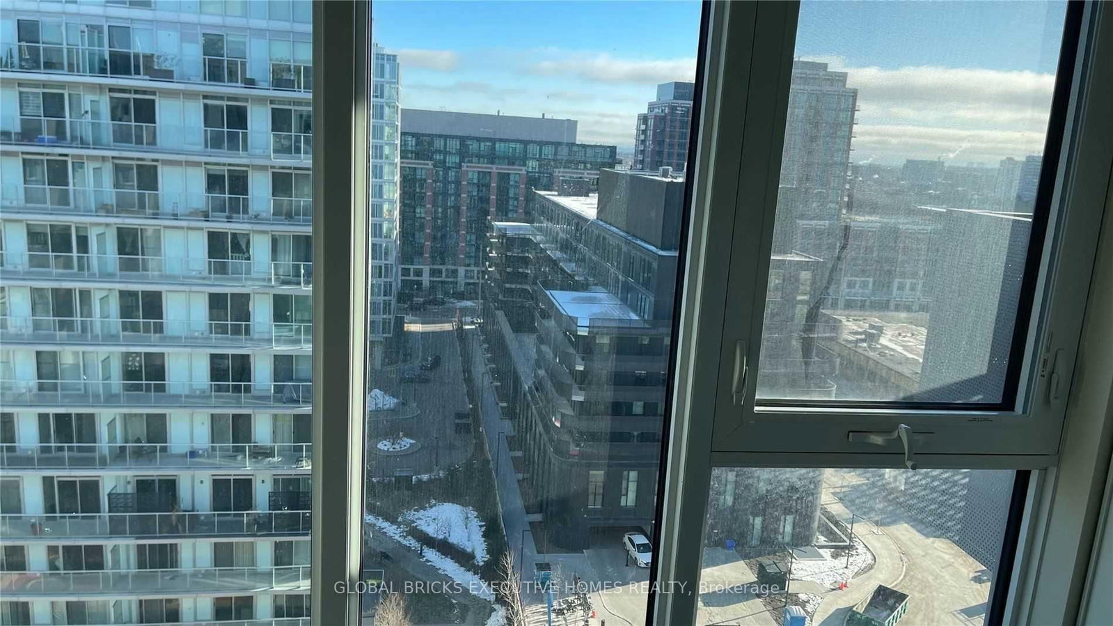 38 Monte Kwinter Court • #1301 • Toronto, ON photo 9