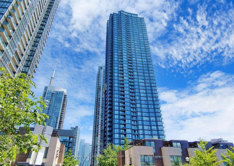1709 - 11 Brunel Court