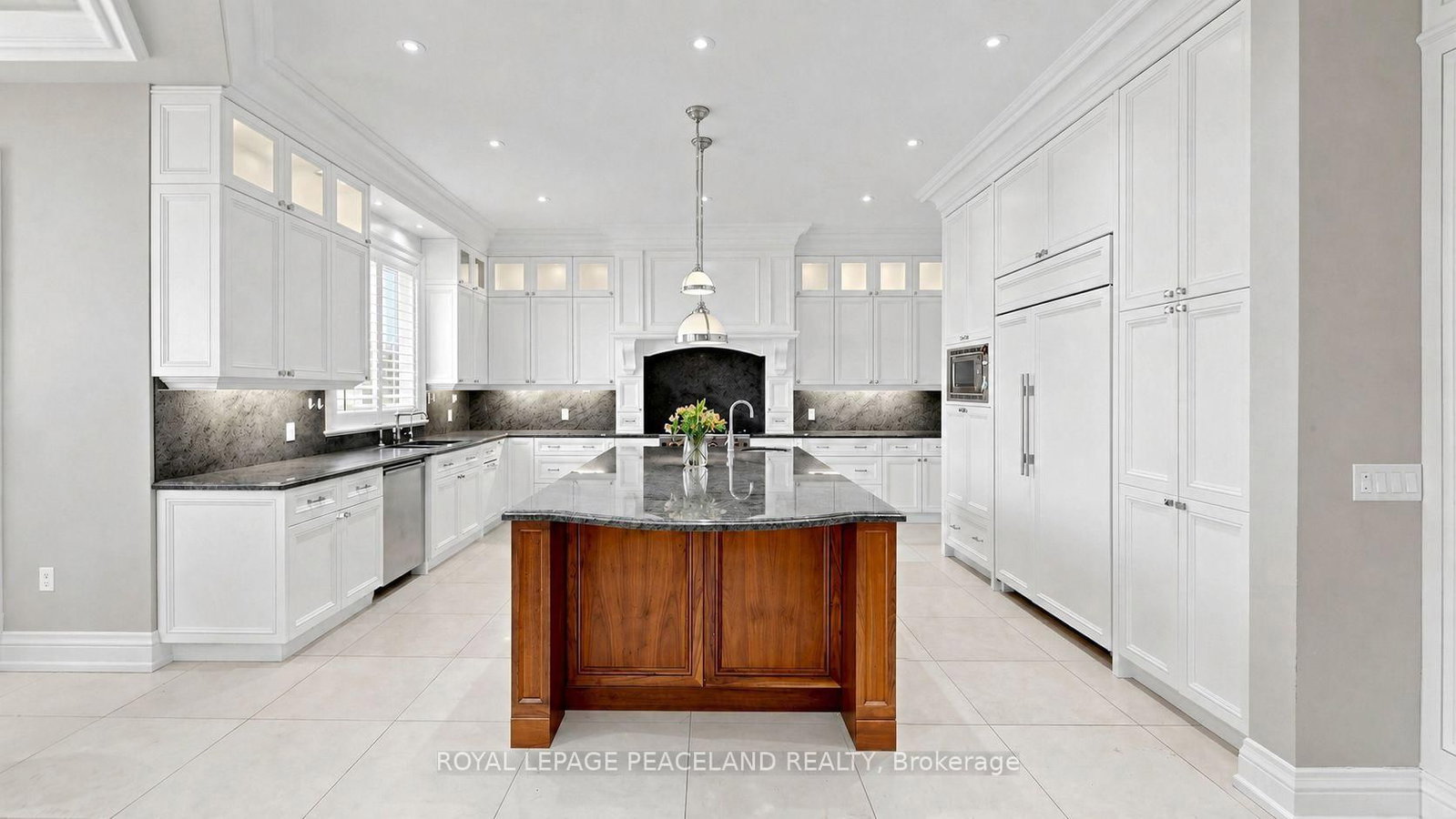 108 Yorkminster Road • Toronto, ON photo 16