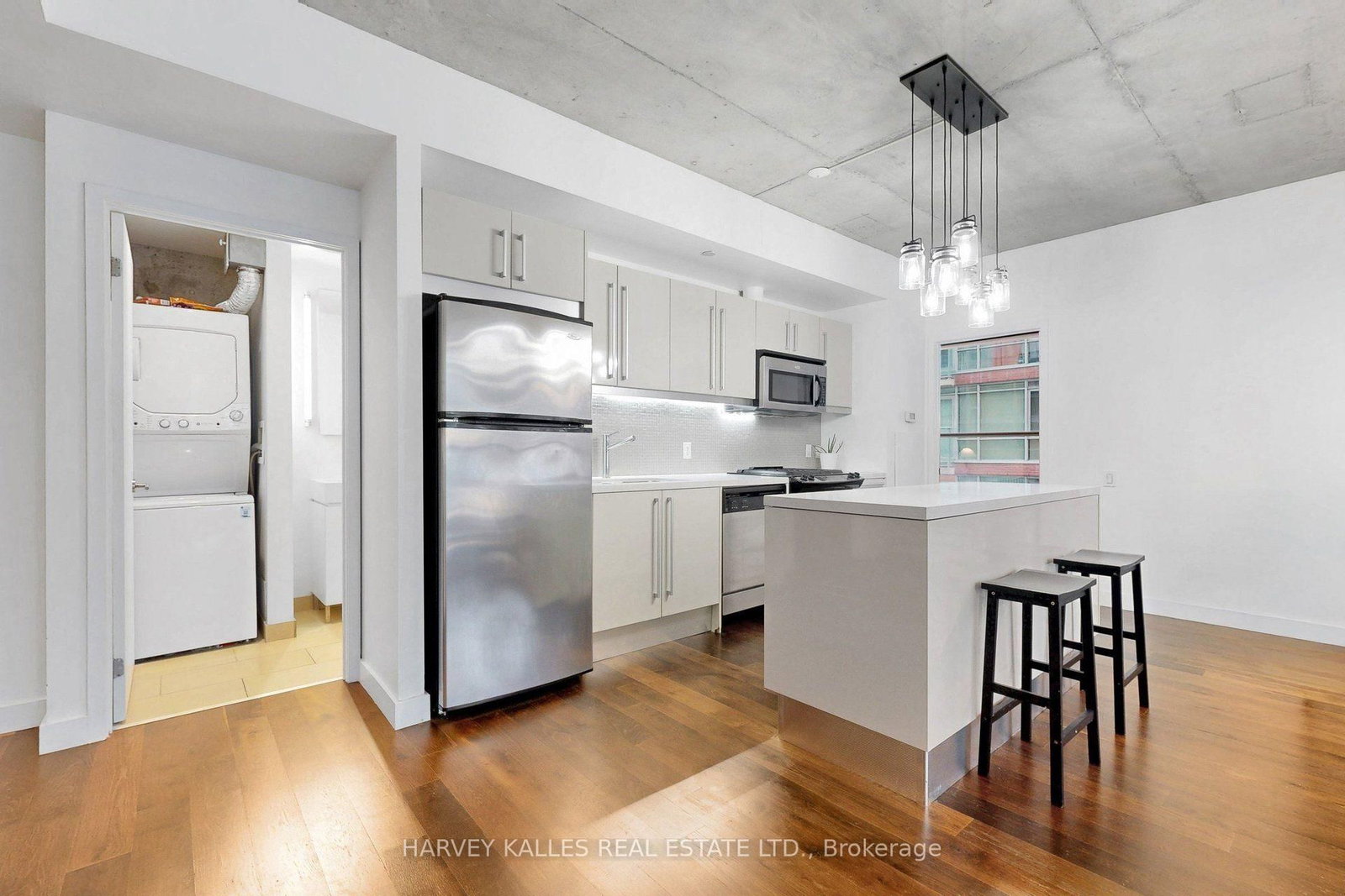 25 Oxley Street • #410 • Toronto, ON photo 4