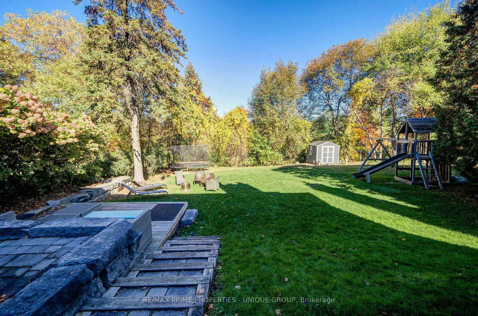 24 Cedarbank Crescent • Toronto, ON photo 45