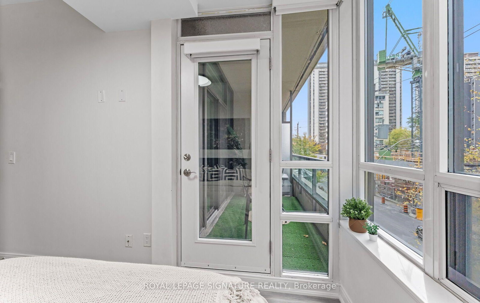 88 Broadway Avenue • #206 • Toronto, ON photo 27