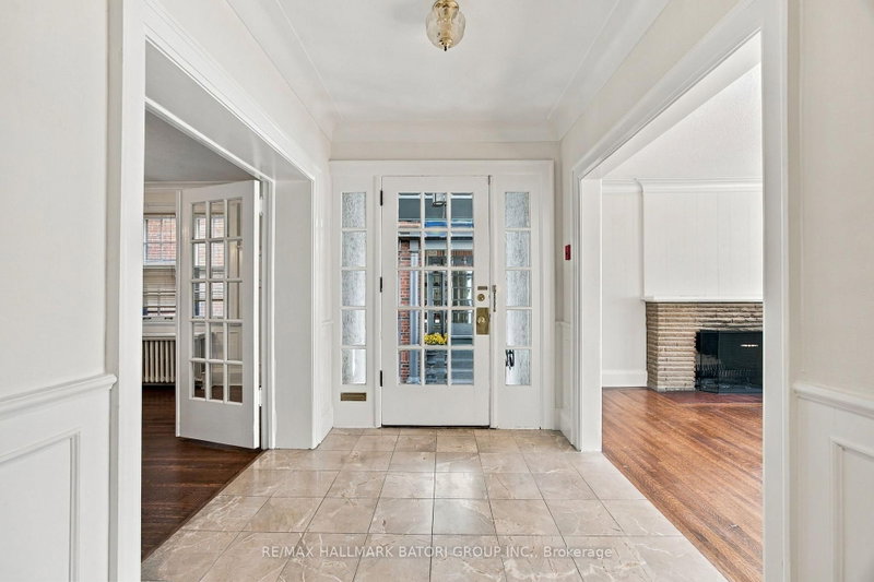 Main - 479 Oriole Parkway