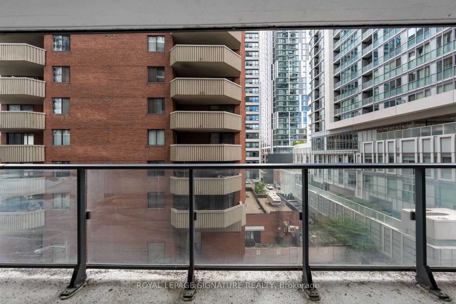 159 Dundas Street E • #505 • Toronto, ON photo 17