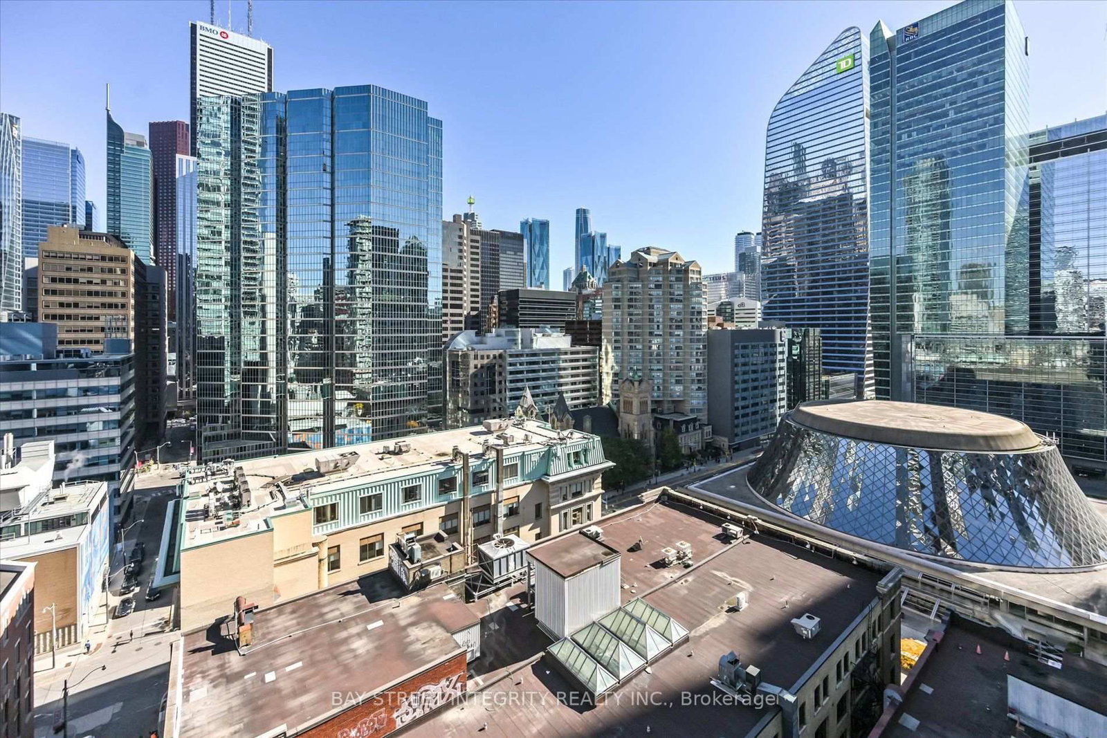224 King Street W • #1403 • Toronto, ON photo 27