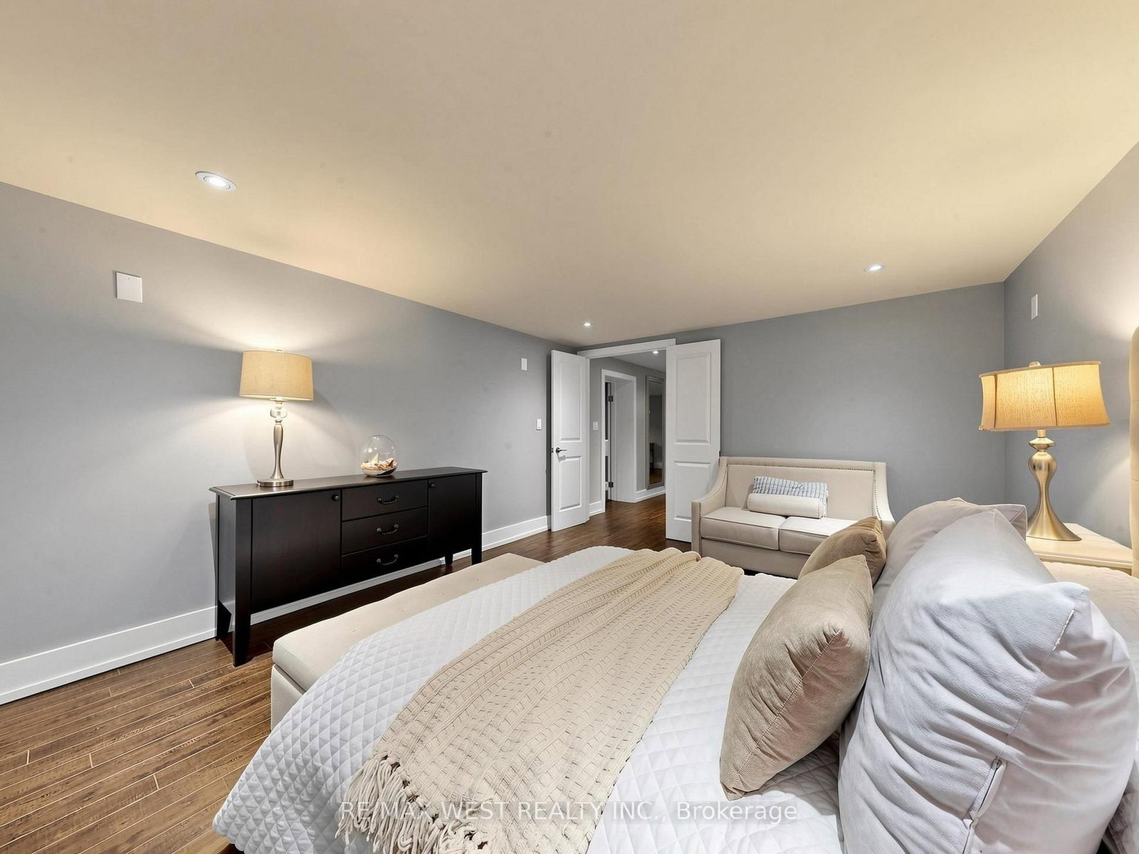 151 Palm Drive • Toronto, ON photo 36