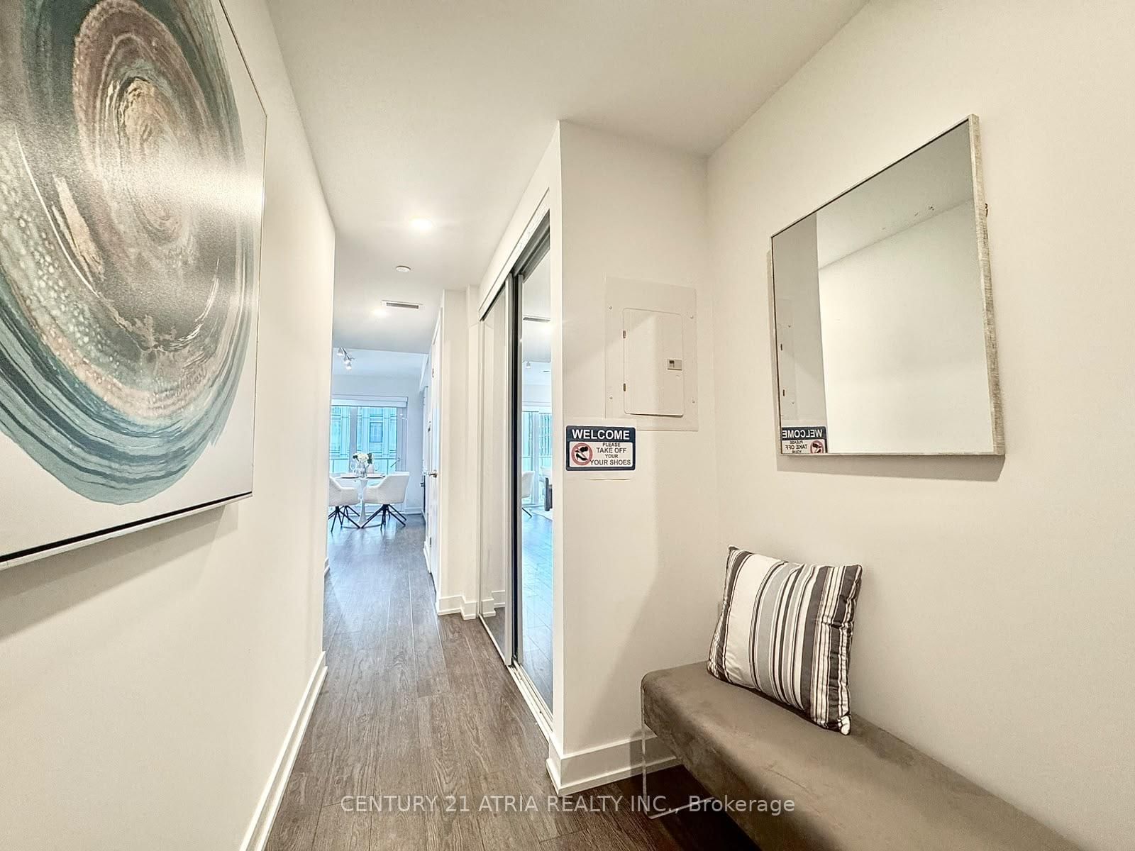 2701-88 Queen St, Toronto, view 7