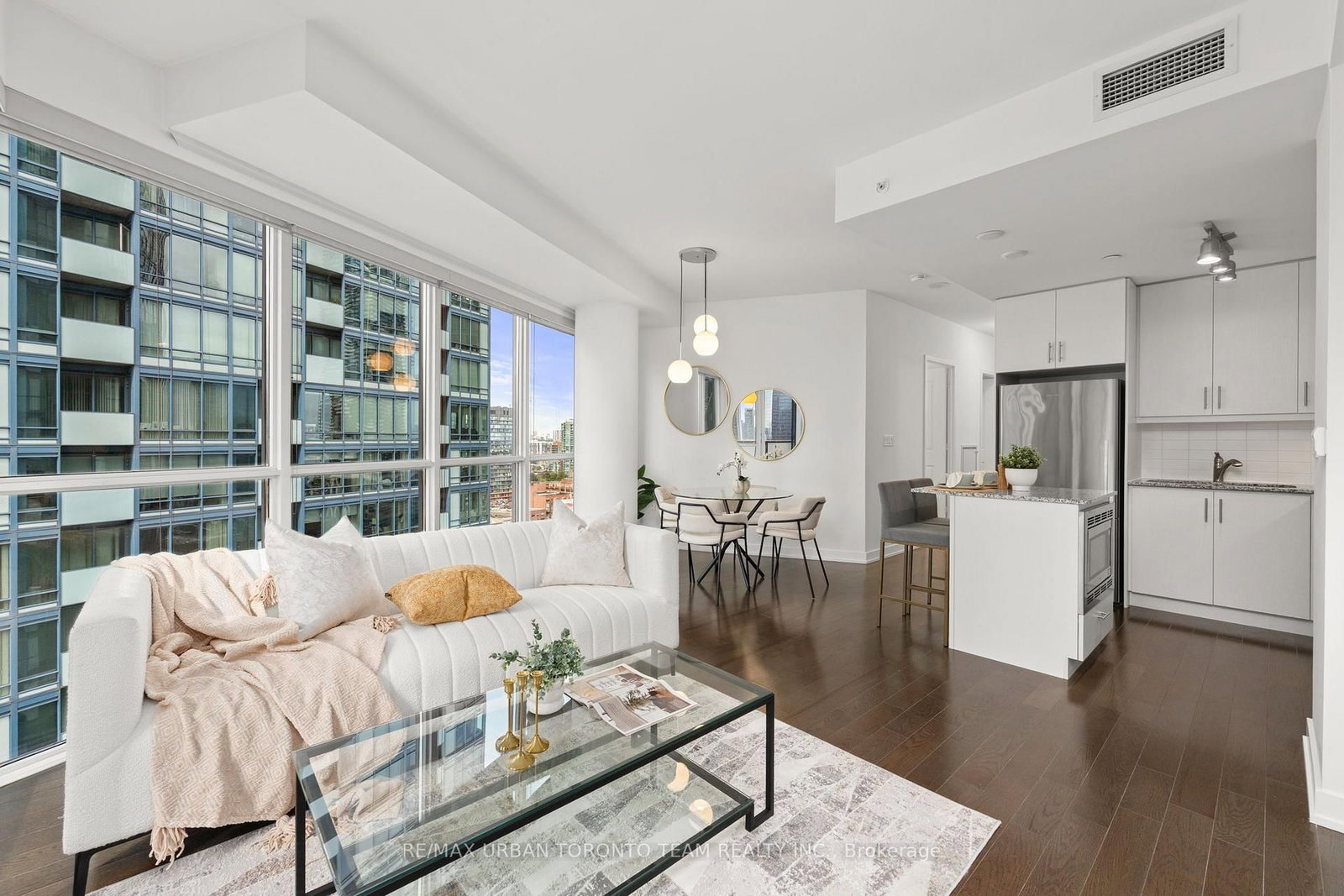 1 The Esplanade Avenue, Unit 2104