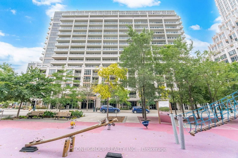311 - 35 Bastion Street