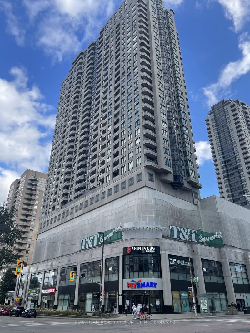 33 Empress Ave photo 1