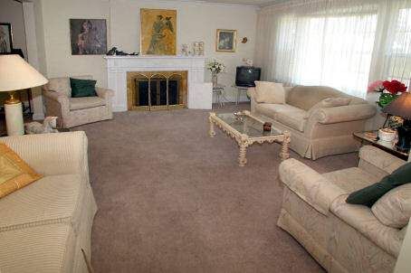 31 Burncrest Dr, Toronto, M5M2Z2 | Image 2