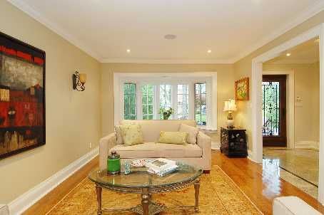 120 Glenayr Rd, Toronto, M5P3C2 | Image 2