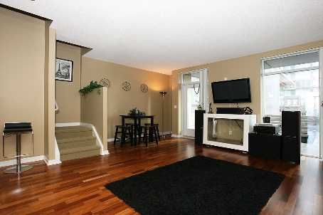 Th8 - 31 Brunel Crt S, Toronto, M5V1Y3 | Image 3