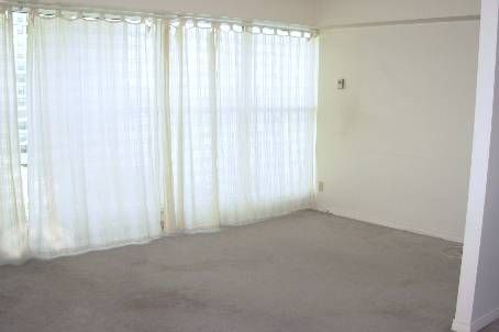 1605 - 77 Harbour Sq, Toronto, M5J2S2 | Image 3