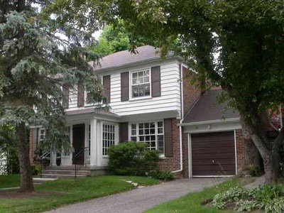 Detached House sold at 10 Noel Avenue, Toronto, Ontario, M4G1B3 - Leaside - MLS: C1659272
