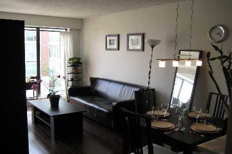 301 - 456 College St, Toronto, M6G4A3 | Image 3