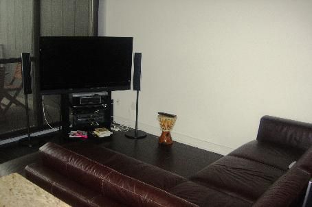 902 - 60 Bathurst St, Toronto, M5V2P4 | Image 2