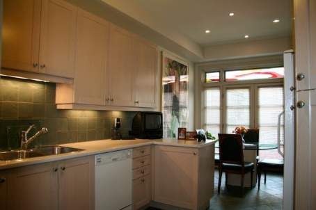 13 Balmoral Ave, Toronto, M4V1J5 | Image 3