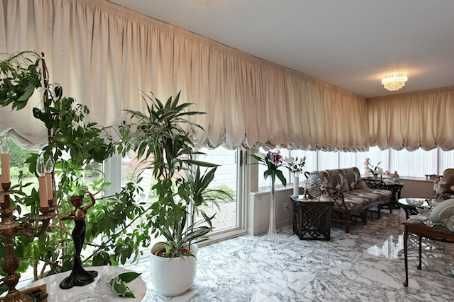 Room2