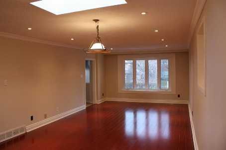 25 Tristan Cres, Toronto, M2H1X2 | Image 3