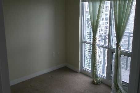 4307 - 11 Brunel Crt, Toronto, M5V3Y3 | Image 3